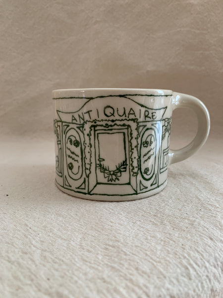 Tasse "Chez l'antiquaire"